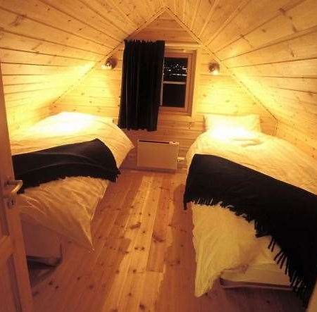 Adventure Camp - Mehamn Hotel Quarto foto
