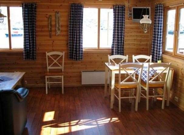 Adventure Camp - Mehamn Hotel Quarto foto